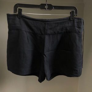 Hatch brand black linen shorts size 1